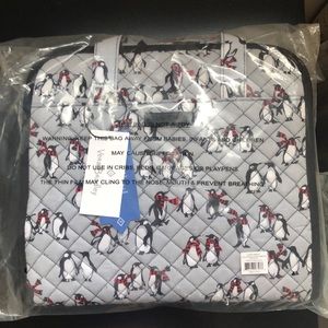 NEW! Vera Bradley Iconic Hanging Travel Organizer